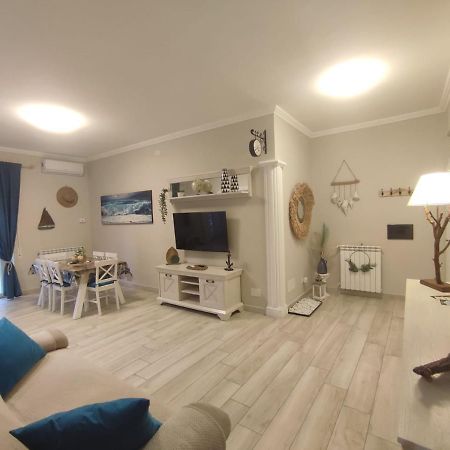Luxury Beach House トルヴァイアニカ エクステリア 写真